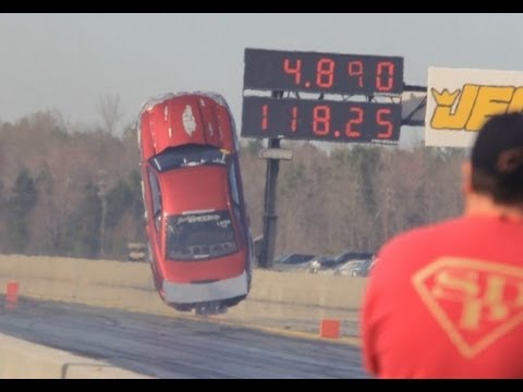 Nyce1s - Insane Twin Turbo Mustang Goes Airborne @ Lights Out 4 - Driver Jere Etheridge....