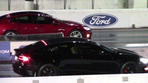 Tesla Plaid Starts in Reverse & Still Wins Drag Race vs Chevy 2600 HD Diesel Truck