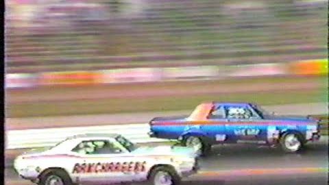 Super Stock Qualifying Part 2  1983 NHRA INDY U.S. Nationals