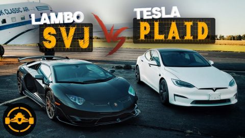 2021 Tesla Model S Plaid Eats a Lamborghini Aventador SVJ | 1/2 Mile Drag Race
