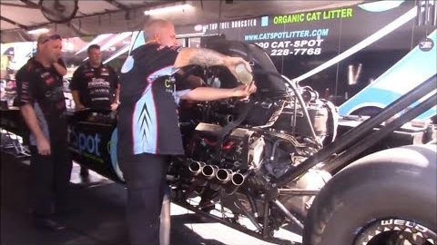 11000HP Top Fuel Cars (Warm Ups, Throttle Whacks, Burnouts and 300MPH Passes)