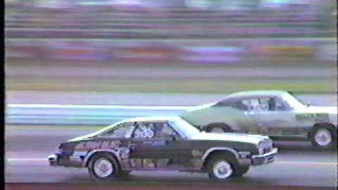 Stock Qualifying Part 7    1983 NHRA INDY U.S. Nationals
