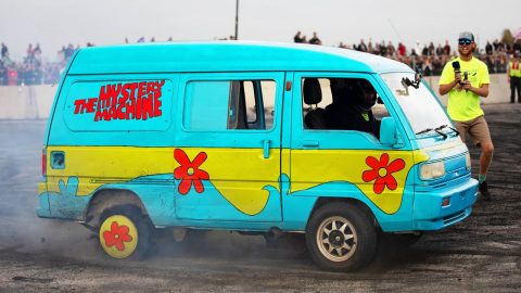 Rotary powered Mystery Machine SHREDS at Cleetus and Cars!