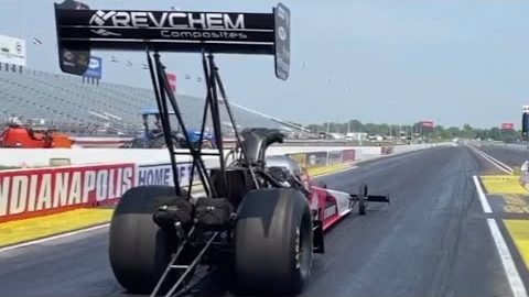 Fastest Cars on the Planet? Top Fuel Dragster Launch.