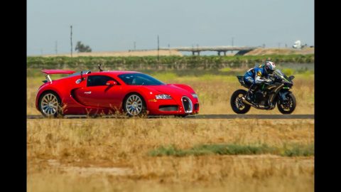 Kawasaki H2R vs Bugatti Veyron Supercar - 1/2 Mile Airstrip Race 2
