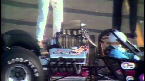 03 Garlits wins in debut of rear-engine dragster (1971).mov