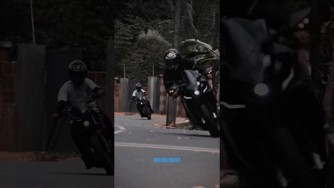 Street Race 🏁#motocount#racing#live#bike#r15v4#mt15#youtubeshorts#youtube#subscribe#love#like#memes