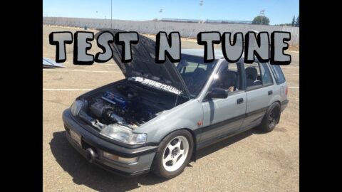 TNT : K20a2 Civic Wagon goes down the 1320 !