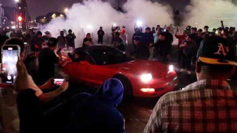 CORVETTE SHUTS DOWN THE STREETS!! MUST WATCH