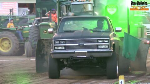 Truck Pulls 2022: Outlaw Street Gas trucks at the 2022 Somerset County Fair!