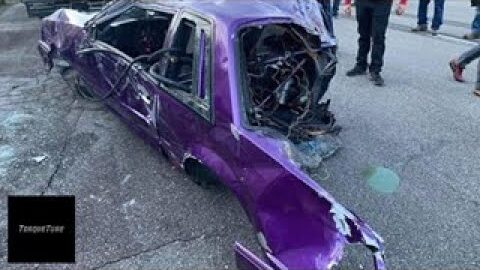 Crazy Mustang Crash At 828 Cash Days No Prep, Driver Walks Away! - Wilkesboro NC