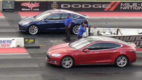 Tesla model S vs model 3 - drag race