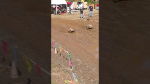 RC drag racing in the mud | Outcast vs Xmaxx