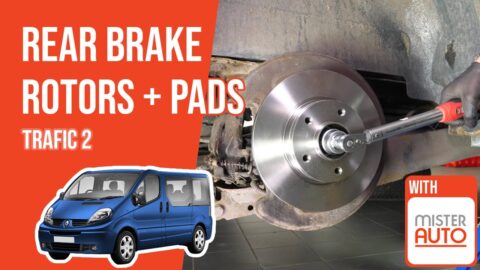 How to replace the rear brake discs and pads Trafic 2 🚗