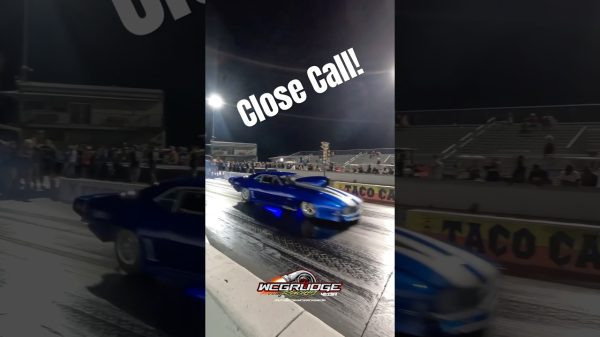 Close call ⚠️🚨🚨🚨🚨#dragracing #carracing #closecall